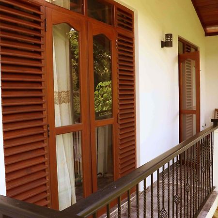 Villa Royce Kandy Exteriör bild